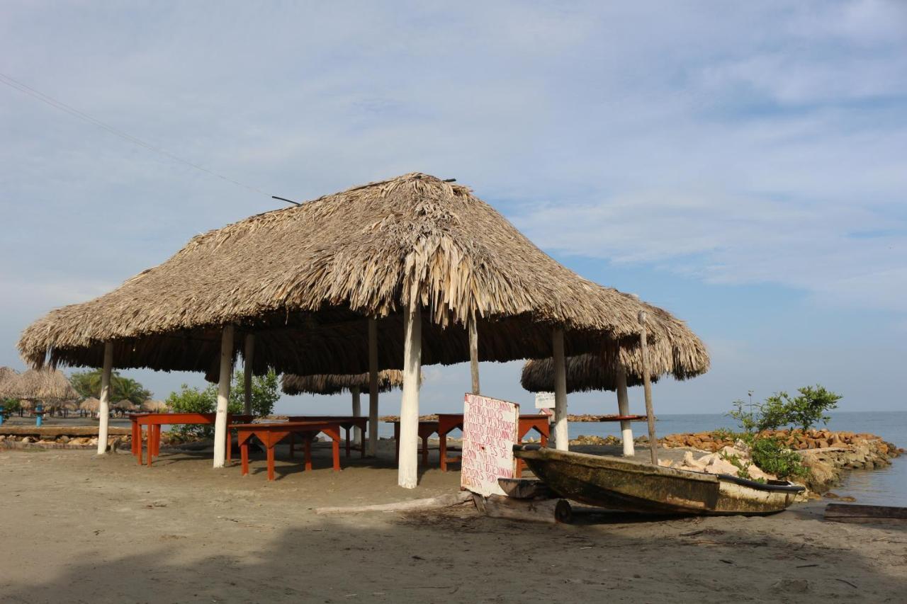 Cabanas Don Jose Hotel Coveñas Esterno foto